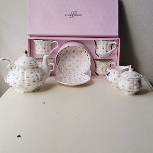 Grace's Teaware Set